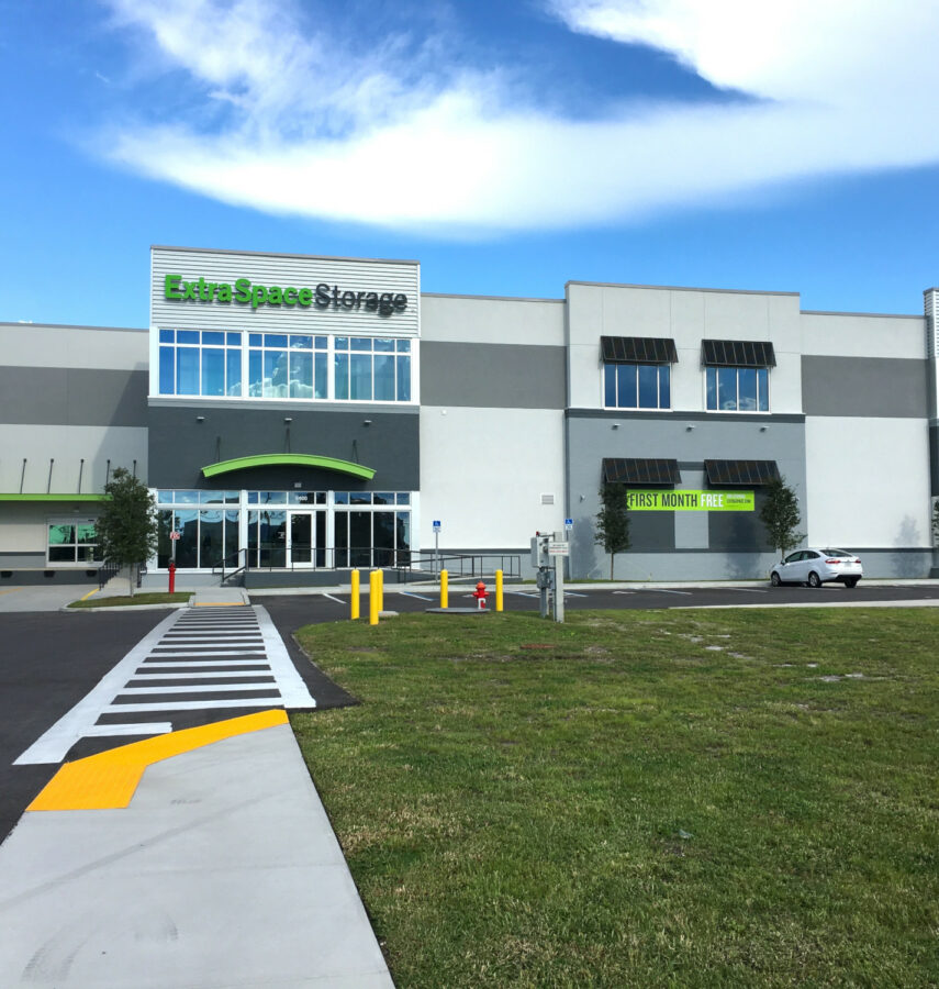 Extra Space Storage, Tampa FL exterior photo